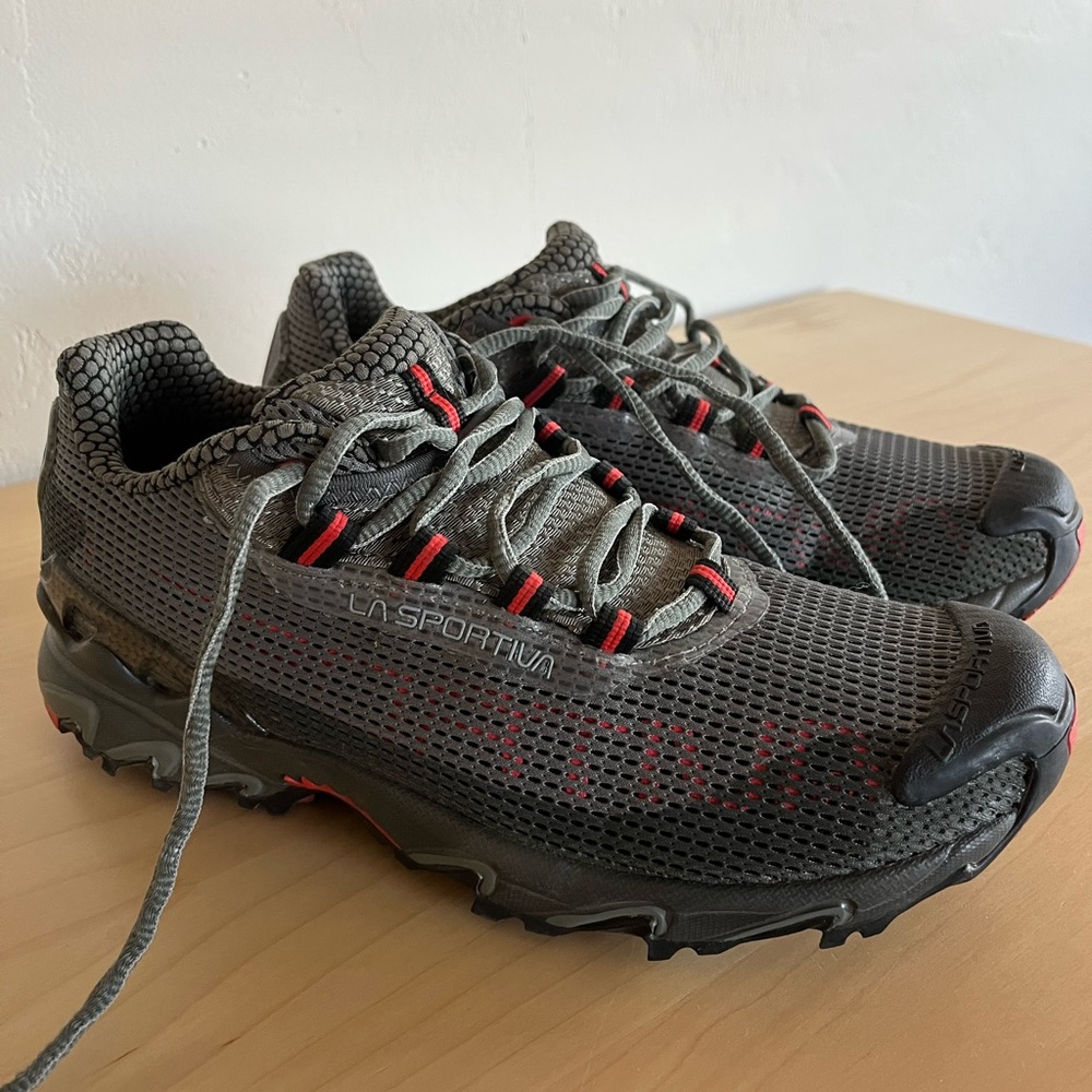 New La Sportiva Wildcat 9.5 women’s hiking and trail running shoe